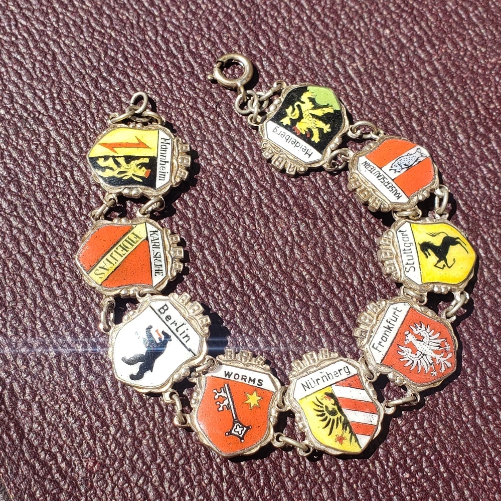 Vintage German Crests Souvenir Enamel Charm Bracelet